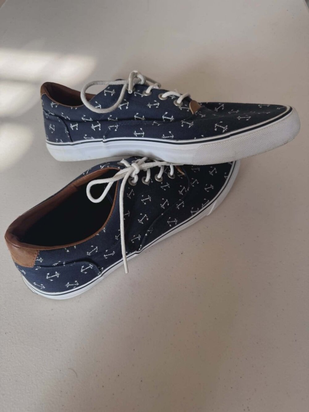 G.H. Bass & Co. Navy Nautical Anchor Canvas Sneakers - 8.5